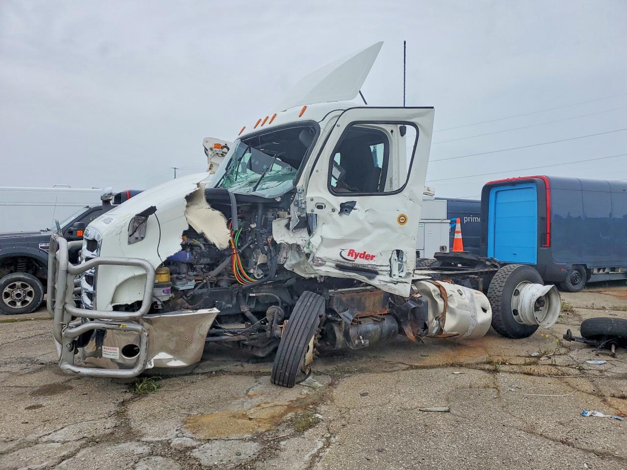2023 FREIGHTLINER ALL OTHER | 3AKBHSDV7PDNU2161 | UPCARS