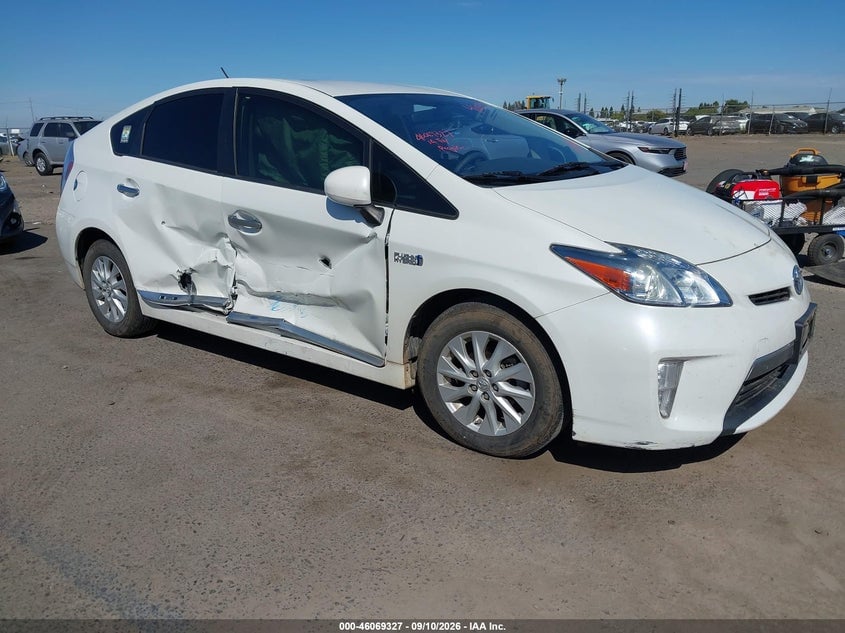 2014 TOYOTA PRIUS PLUG-IN | JTDKN3DP6E3060650 | UPCARS