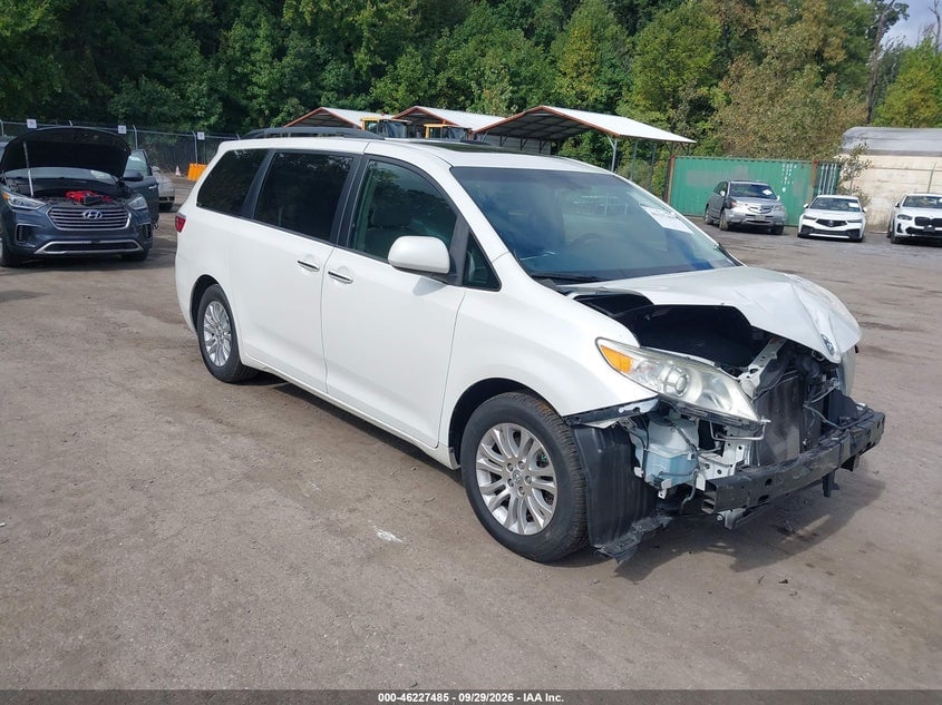 2016 TOYOTA SIENNA XLE 8 PASSENGER | 5TDYK3DC0GS712812 | UPCARS
