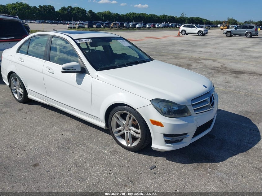 2013 MERCEDES-BENZ C 250 SPORT | WDDGF4HB1DR266970 | UPCARS