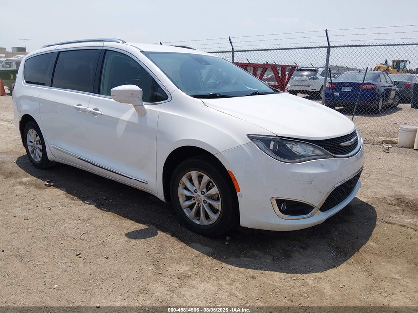 2018 CHRYSLER PACIFICA TOURING L | 2C4RC1BG5JR182266 | UPCARS
