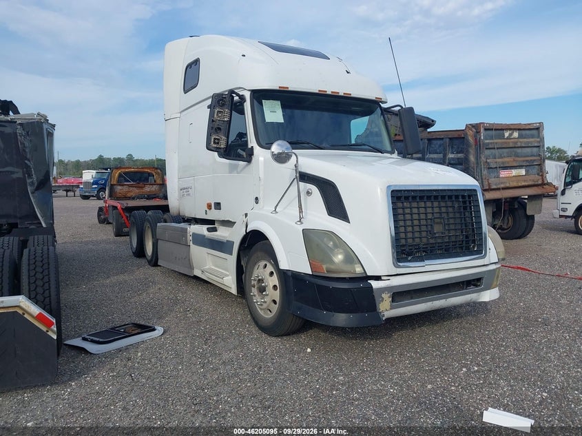 2007 VOLVO VN | 4V4NC9TG27N436554 | UPCARS