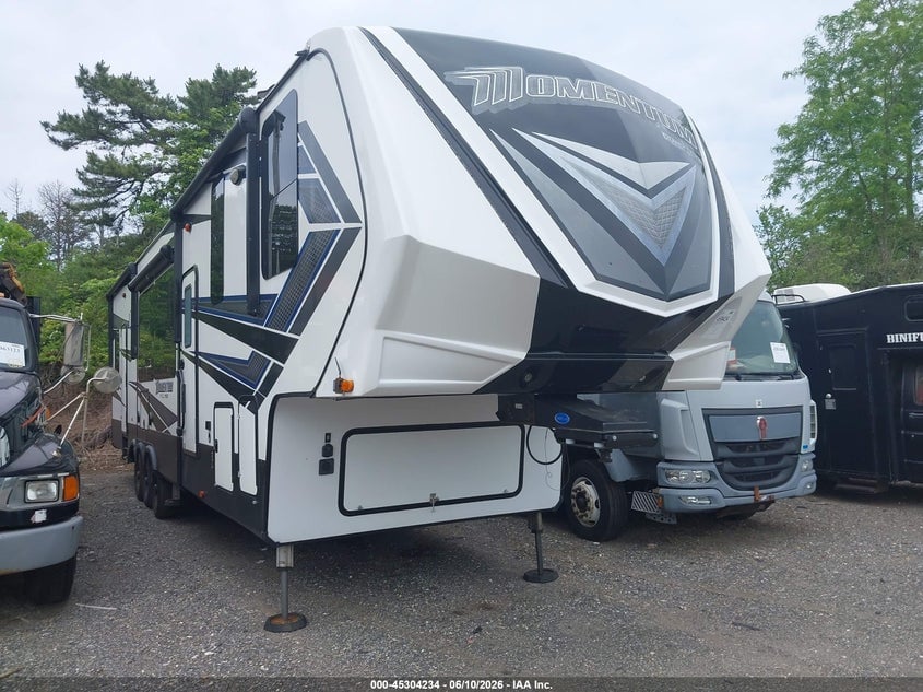 2019 GRAND DESIGN MOMENTUM | 573FM4436K1207931 | UPCARS
