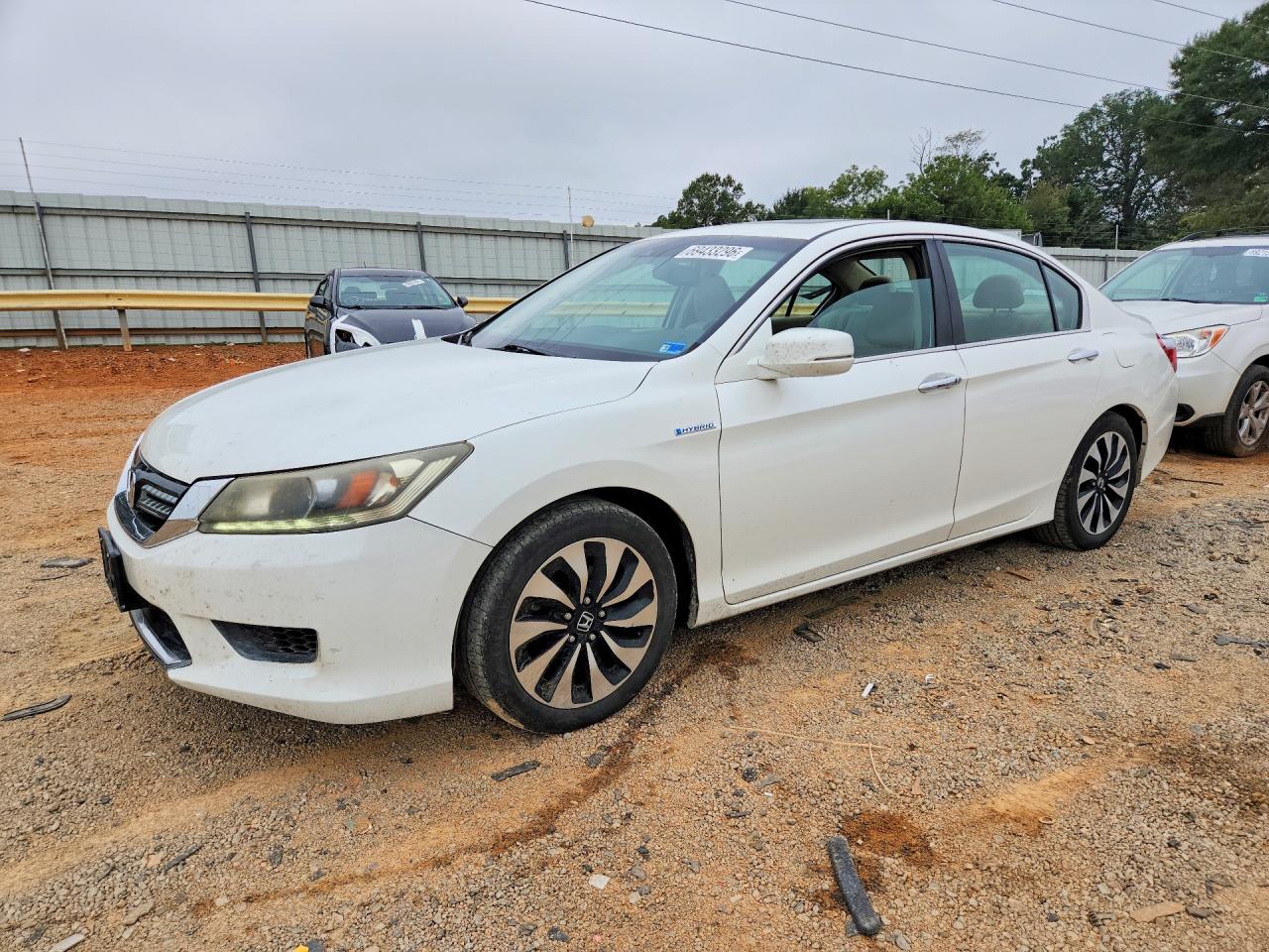 2014 HONDA ACCORD HYBRID | 1HGCR6F53EA005527 | UPCARS