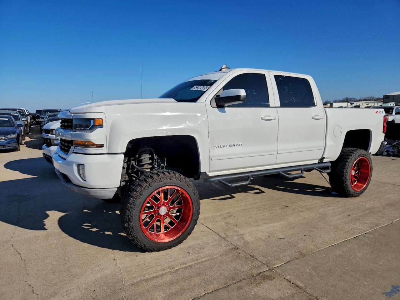 2018 CHEVROLET SILVERADO K1500 LT | 3GCUKREC1JG316944 | UPCARS