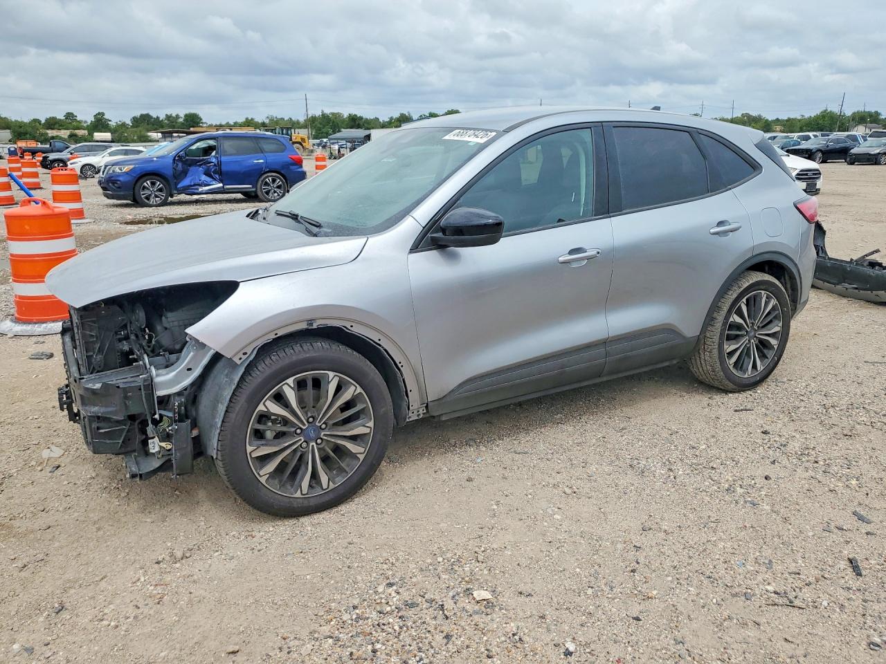 2022 FORD ESCAPE SE | 1FMCU0G64NUB21945 | UPCARS