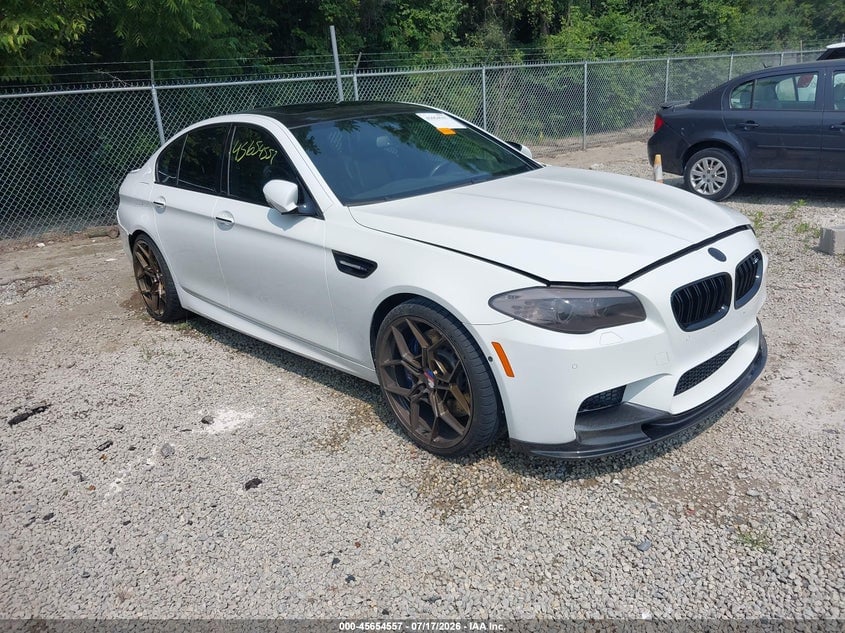 2013 BMW M5 | WBSFV9C56DC773169 | UPCARS