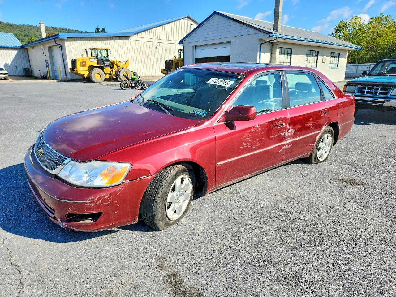 2000 TOYOTA AVALON XL | 4T1BF28B9YU042286 | UPCARS
