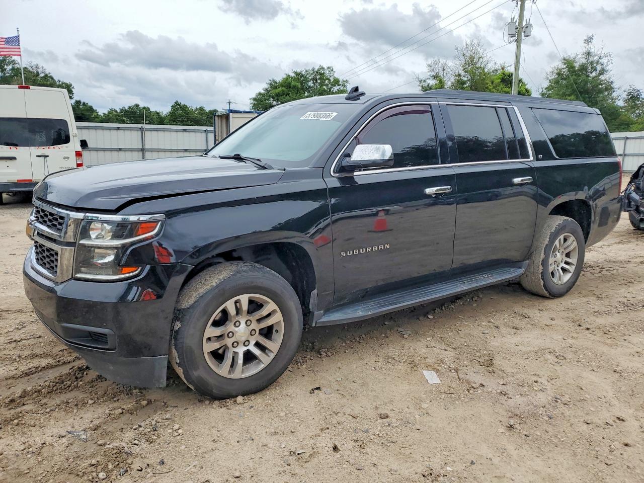 2019 CHEVROLET SUBURBAN C1500 LT | 1GNSCHKC5KR362238 | UPCARS