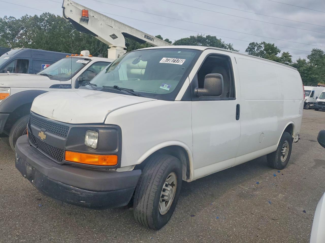 2015 CHEVROLET EXPRESS | 1GCWGFCF7F1275893 | UPCARS