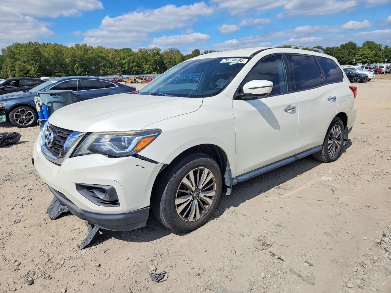 2017 NISSAN PATHFINDER SV | 5N1DR2MN8HC641170 | UPCARS