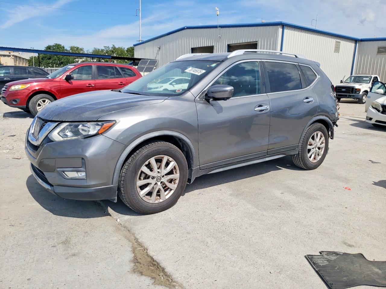 2017 NISSAN ROGUE SV | JN8AT2MT0HW403758 | UPCARS