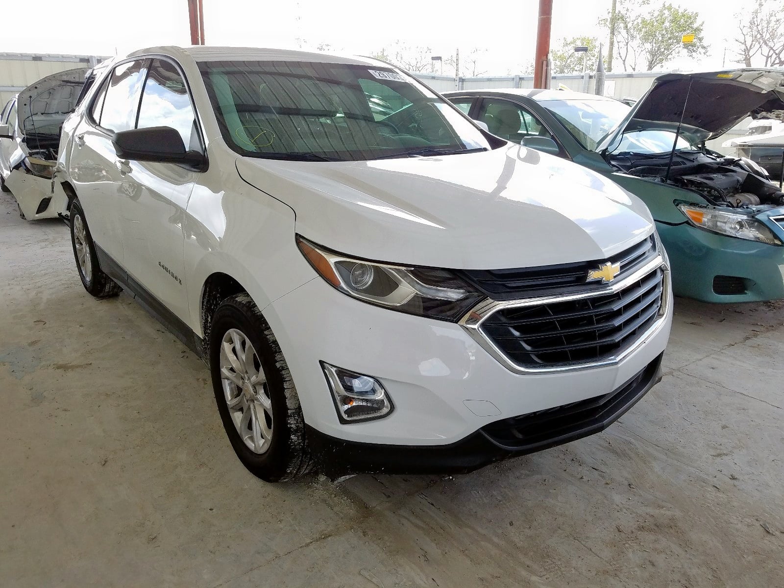 2019 CHEVROLET EQUINOX LS | 3GNAXHEVXKS659340 | UPCARS