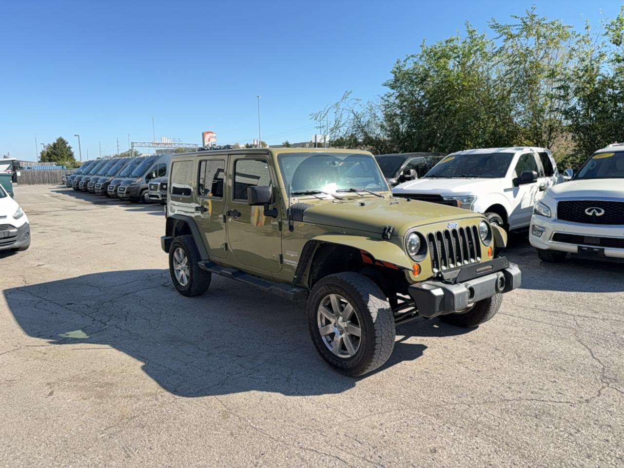 2013 JEEP WRANGLER SAHARA | 1C4BJWEG3DL570142 | UPCARS