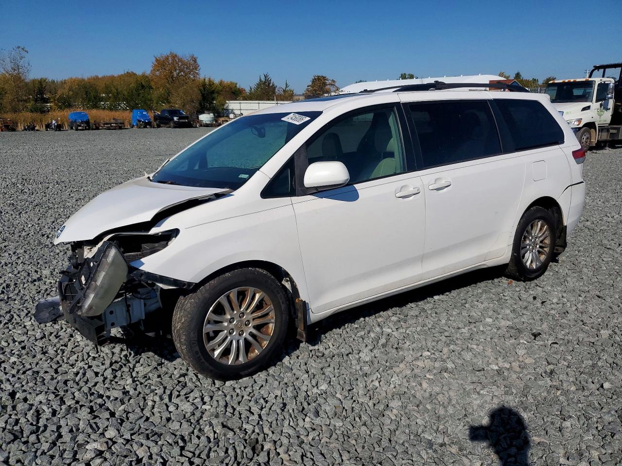 2012 TOYOTA SIENNA XLE 8-PASSENGER | 5TDYK3DC3CS270652 | UPCARS
