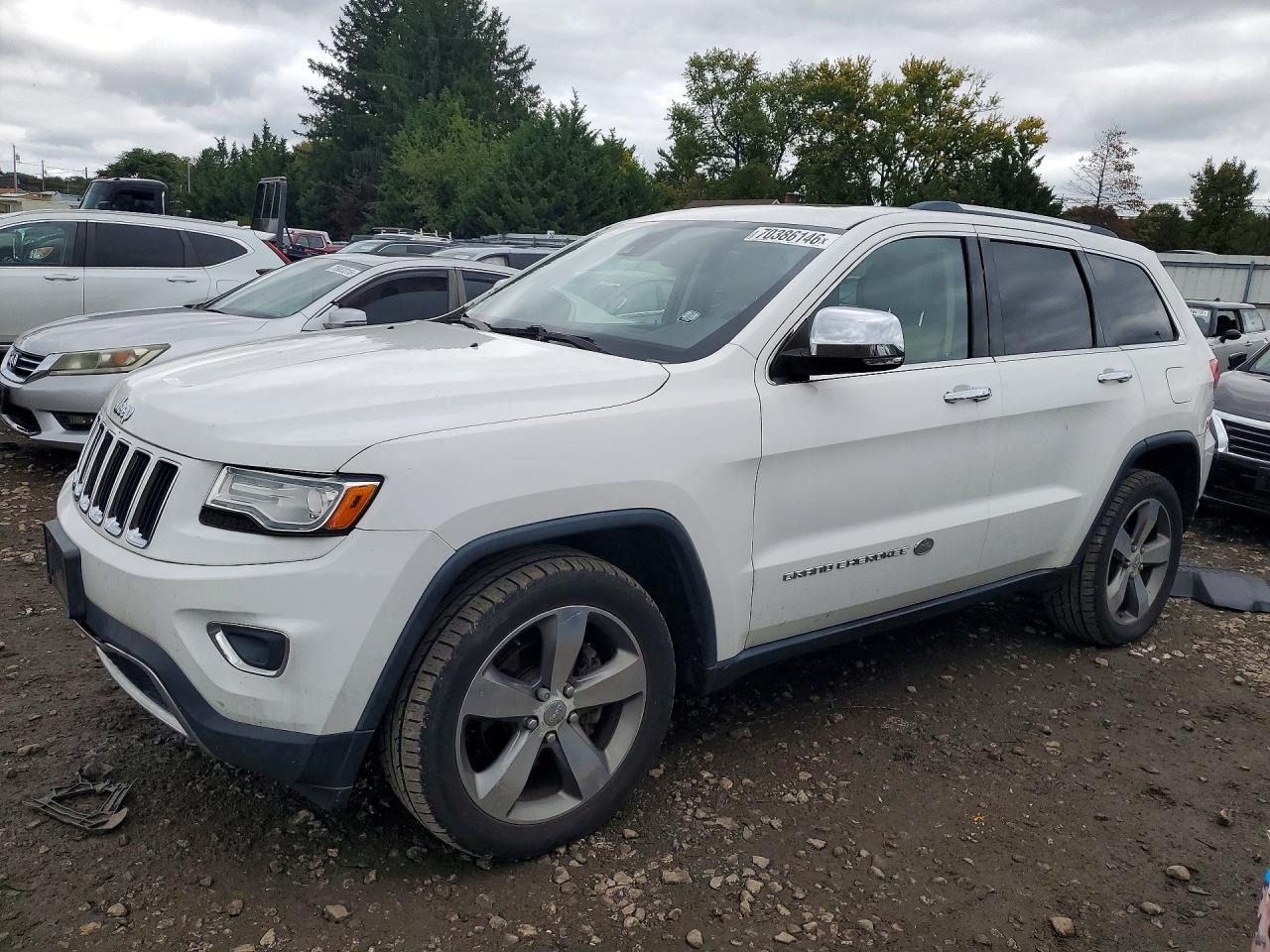 2015 JEEP CHEROKEE LIMITED | 1C4RJFBG2FC692576 | UPCARS
