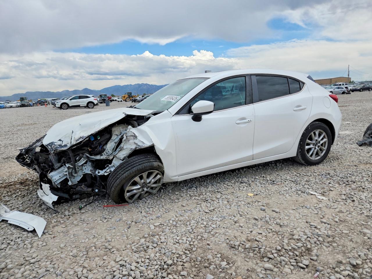 2016 MAZDA 3 TOURING | 3MZBM1M76GM313424 | UPCARS
