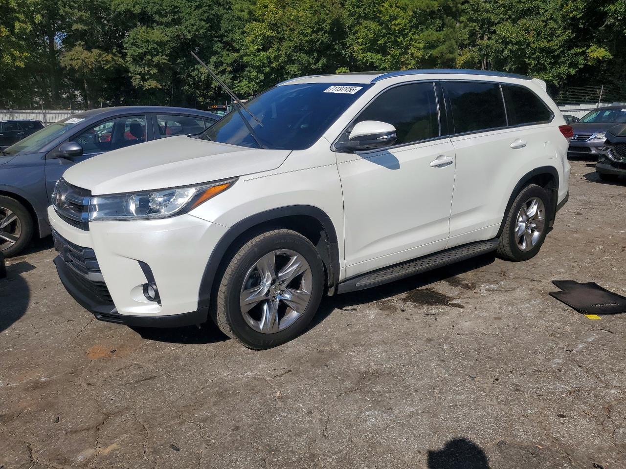 2017 TOYOTA HIGHLANDER LIMITED PLATINUM | 5TDYZRFH2HS218279 | UPCARS