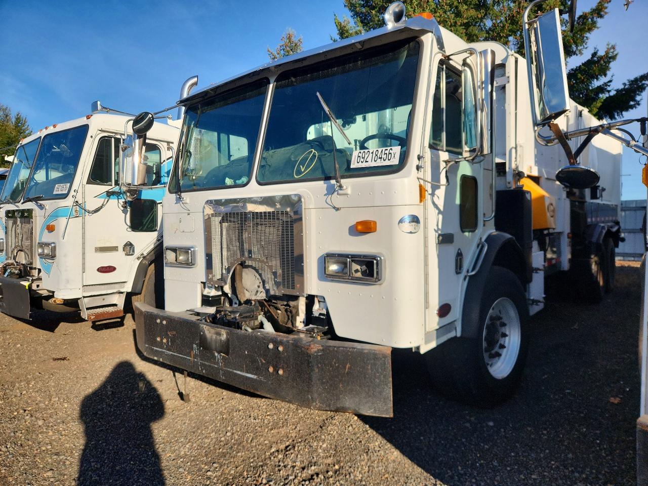 2010 PETERBILT ALL OTHER PACKER GARBAGE TRUCK | 3BPZL00X6AF103115 | UPCARS