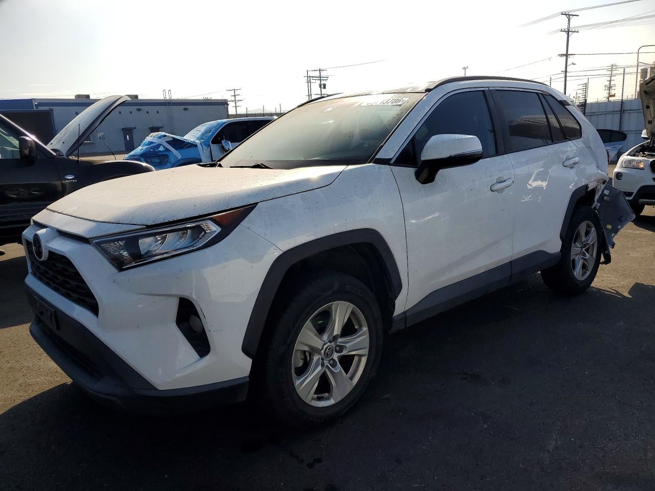2021 TOYOTA RAV4 XLE | 2T3P1RFV0MW173277 | UPCARS