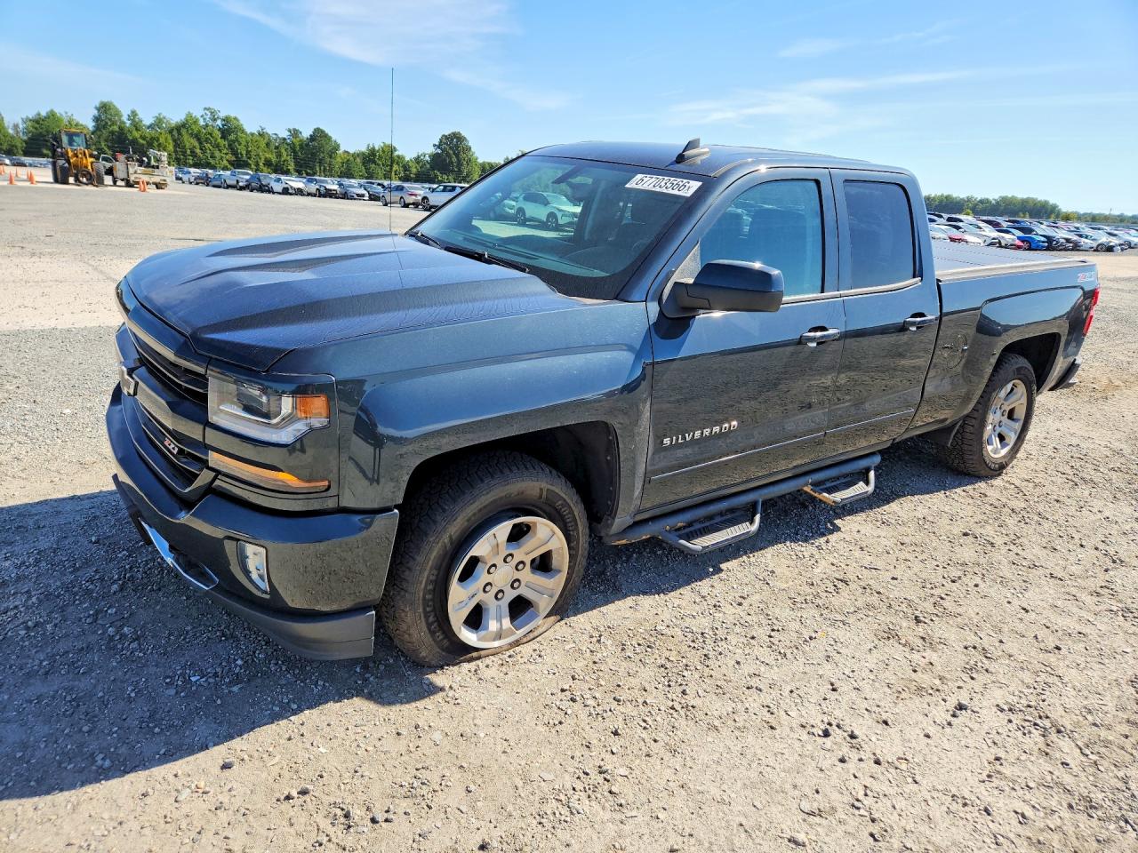 2017 CHEVROLET SILVERADO K1500 LT | 1GCVKREC3HZ319357 | UPCARS