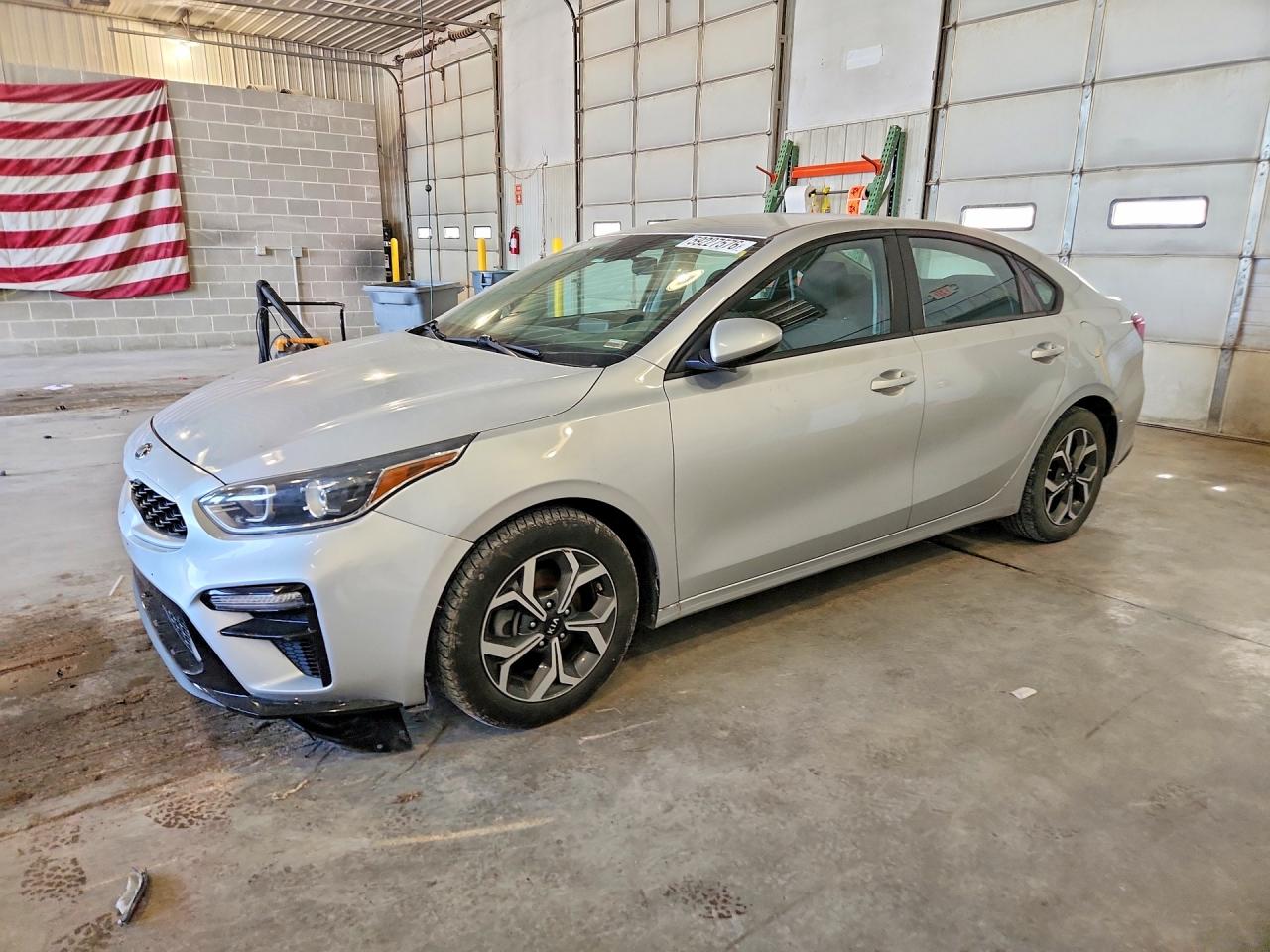 2021 KIA FORTE LXS | 3KPF24AD8ME362779 | UPCARS