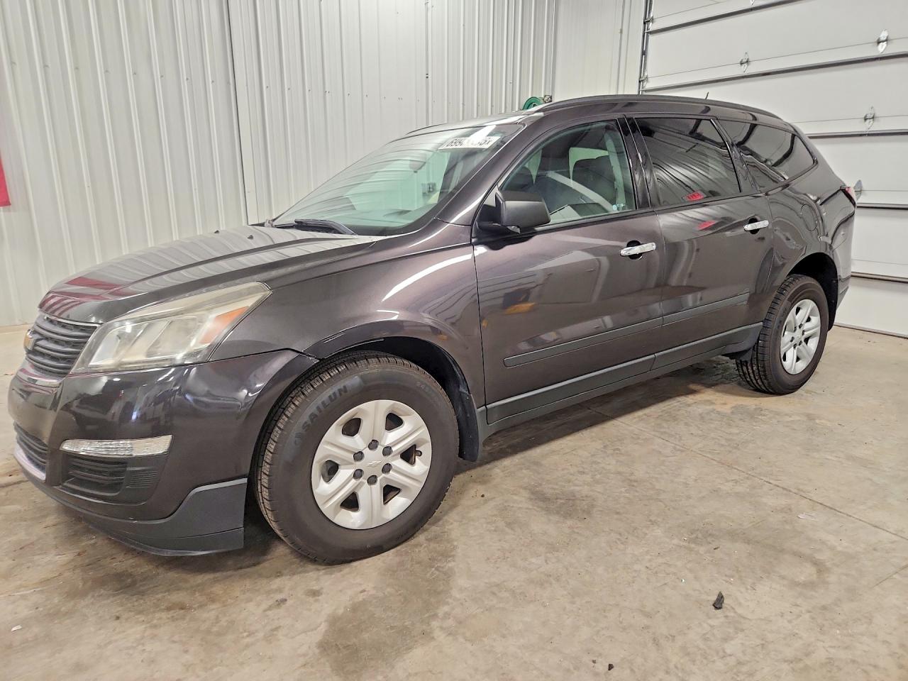 2017 CHEVROLET TRAVERSE LS | 1GNKRFED8HJ276128 | UPCARS
