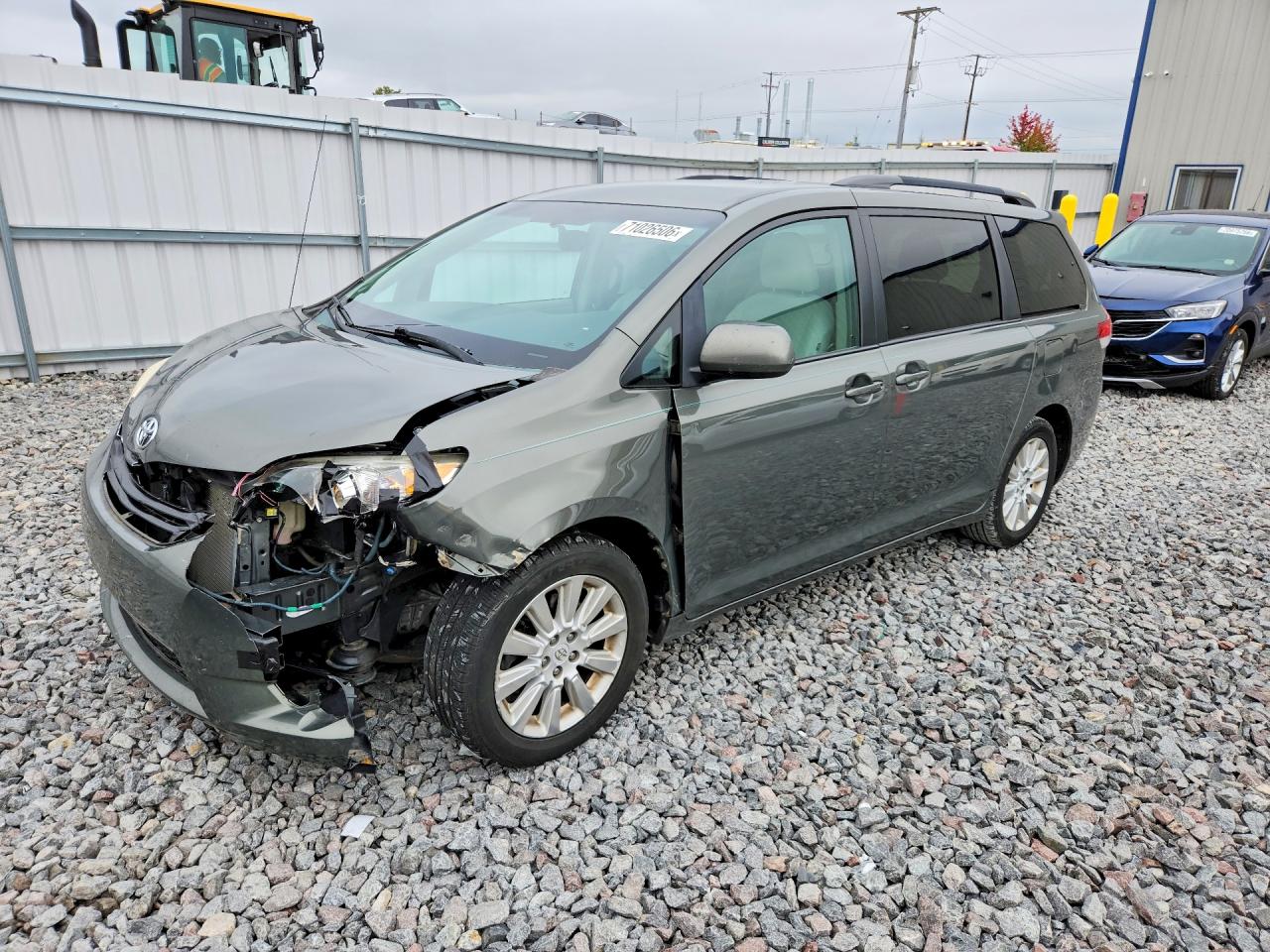2012 TOYOTA SIENNA LE | 5TDJK3DC1CS036530 | UPCARS