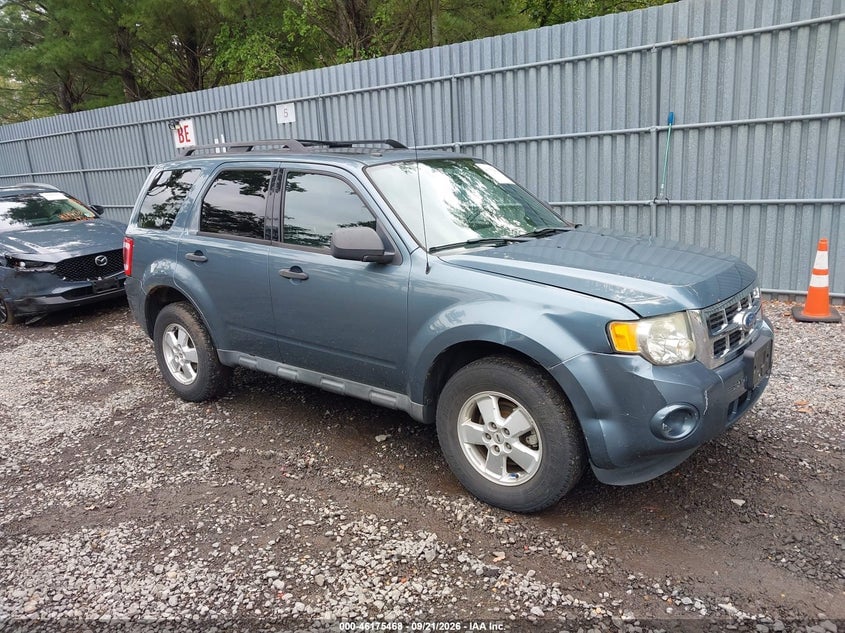 2011 FORD ESCAPE XLT | 1FMCU0D74BKC27705 | UPCARS