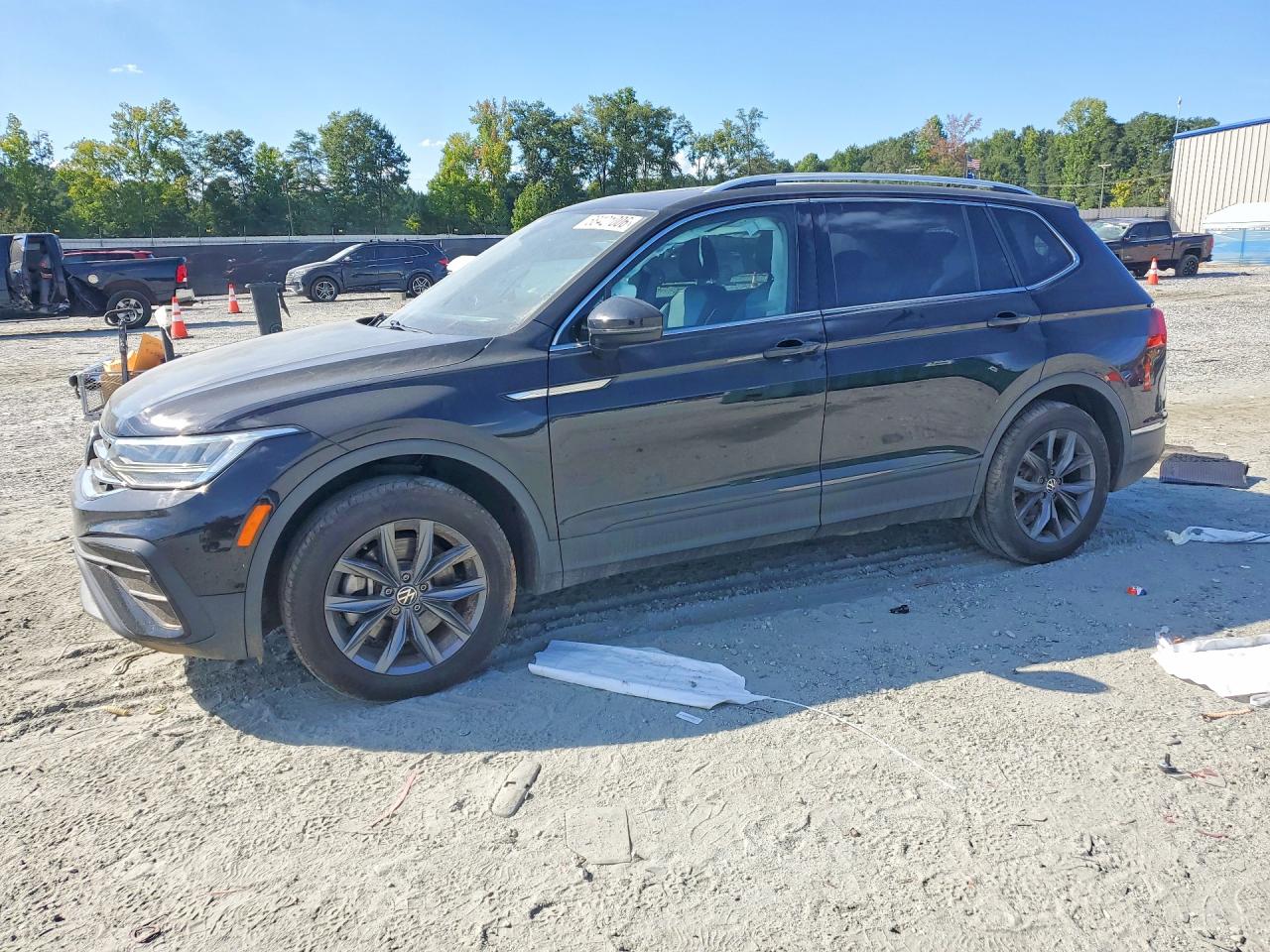 2023 VOLKSWAGEN TIGUAN SE | 3VVNB7AX4PM041681 | UPCARS