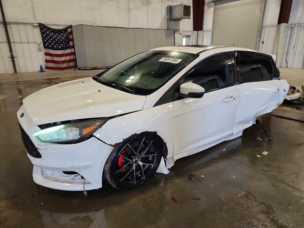 2017 FORD FOCU ST | 1FADP3L96HL214774 | UPCARS