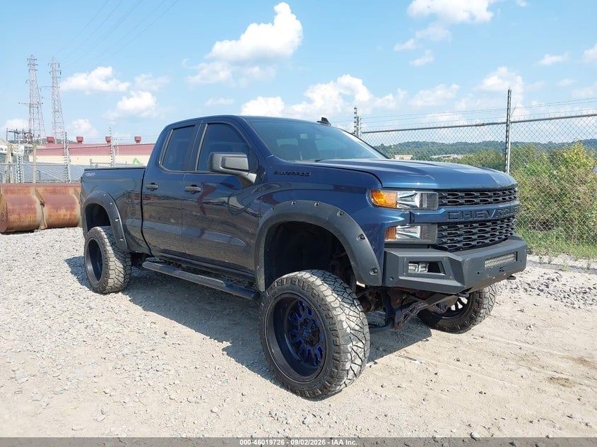 2020 CHEVROLET SILVERADO 1500 4WD  STANDARD BED CUSTOM | 1GCRYBEFXLZ306583 | UPCARS