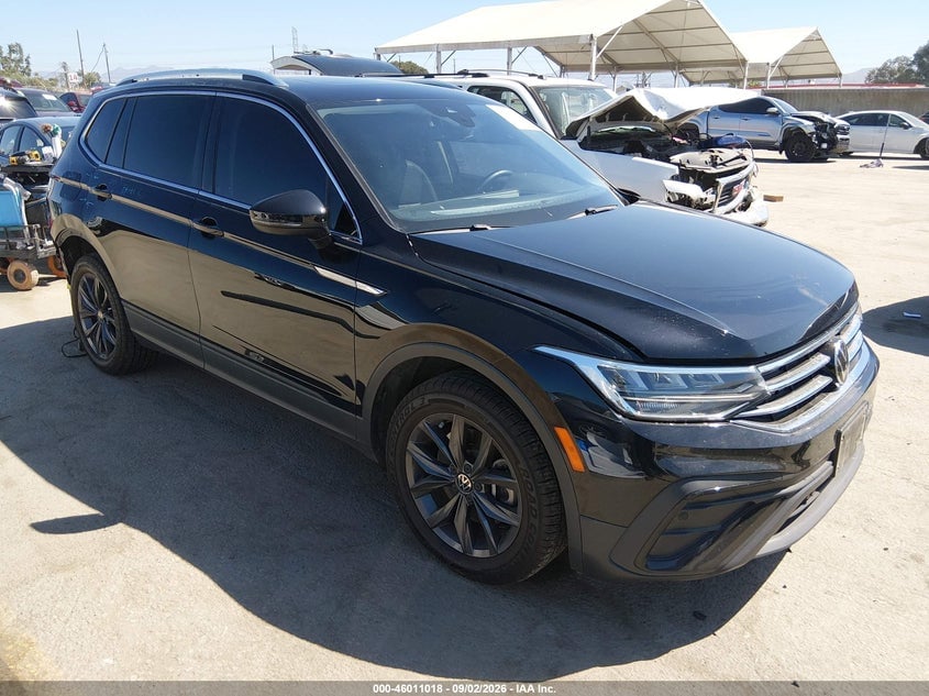 2023 VOLKSWAGEN TIGUAN 2.0T SE | 3VVNB7AX0PM059935 | UPCARS