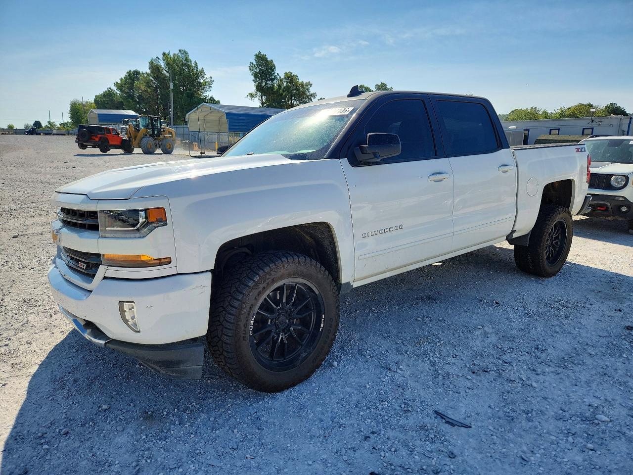 2018 CHEVROLET SILVERADO K1500 LT | 3GCUKREC7JG443598 | UPCARS