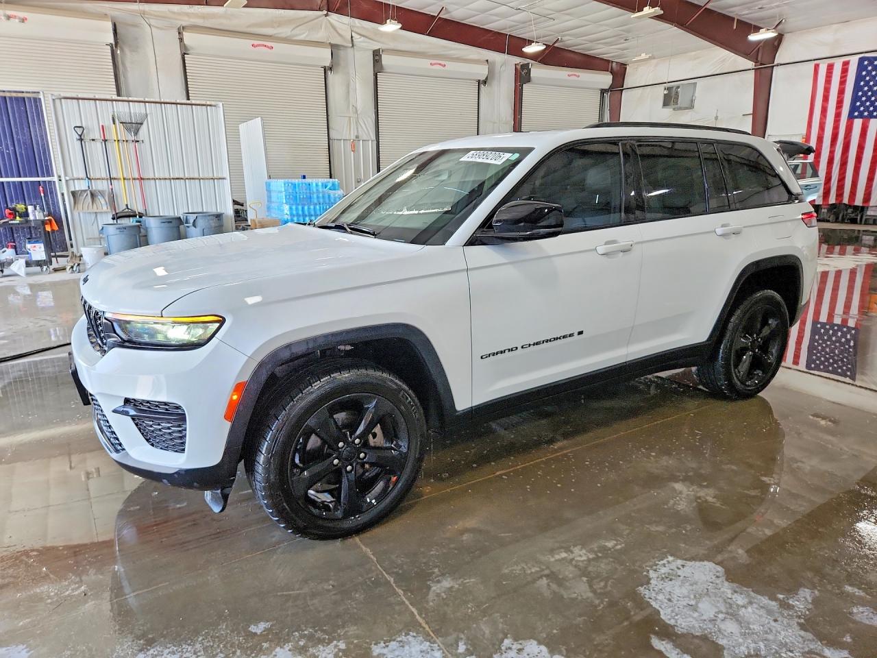 2023 JEEP GRAND CHER LAREDO | 1C4RJHAG7P8704514 | UPCARS