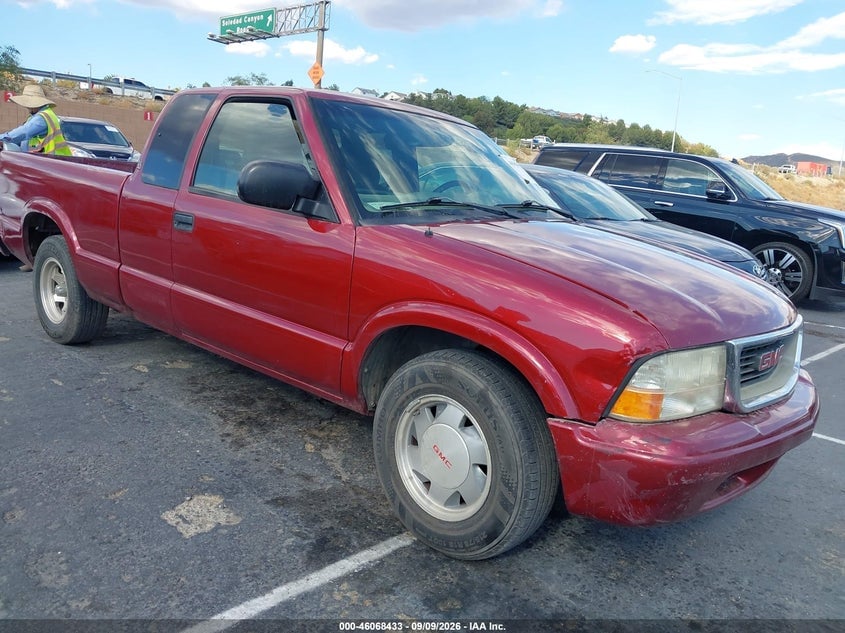 2002 GMC SONOMA SLS | 1GTCS19WX28204667 | UPCARS