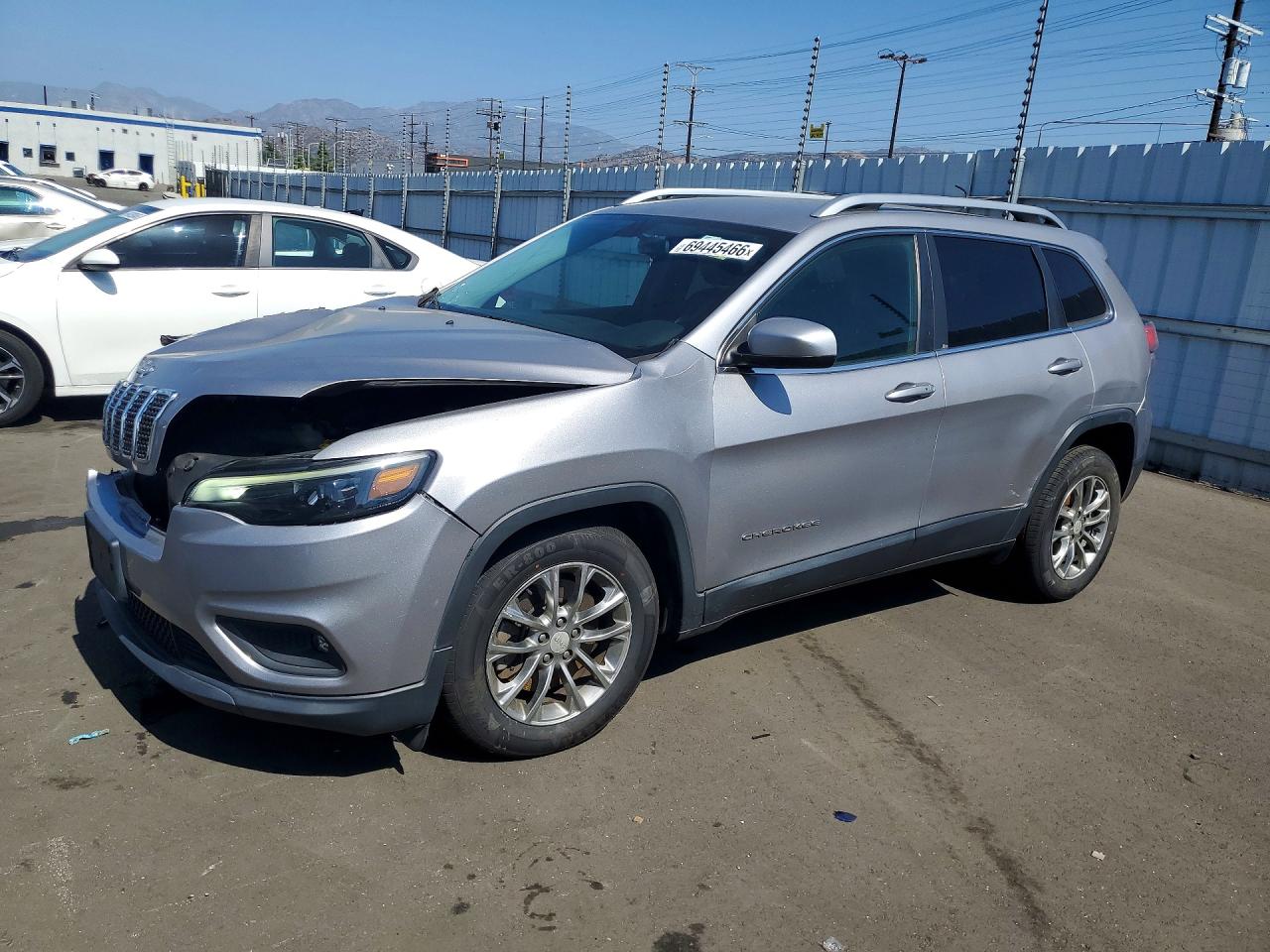 2019 JEEP CHEROKEE LATITUDE PLUS | 1C4PJLLB3KD248359 | UPCARS