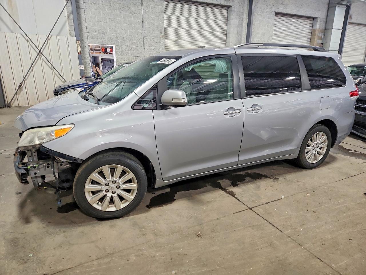 2013 TOYOTA SIENNA LIMITED 7-PASSENGER | 5TDDK3DC0DS055486 | UPCARS