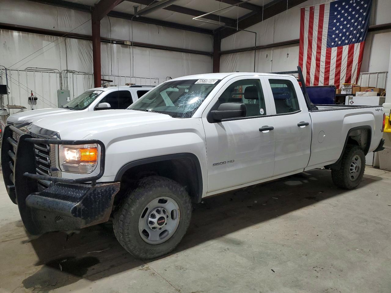 2015 GMC SIERRA K2500 HEAVY DUTY | 1GT22XEG9FZ515472 | UPCARS
