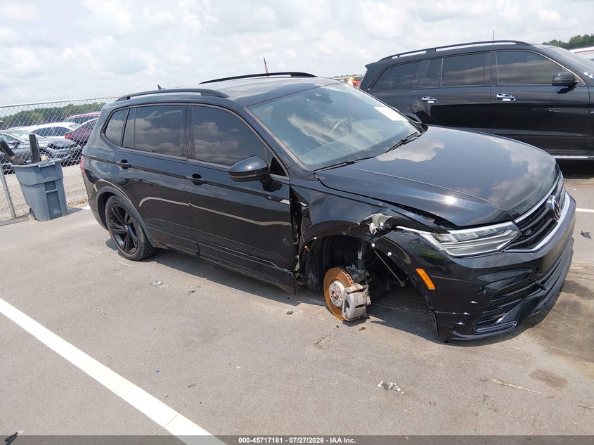 2023 VOLKSWAGEN TIGUAN 2.0T SE R-LINE BLACK | 3VVCB7AX7PM045568 | UPCARS