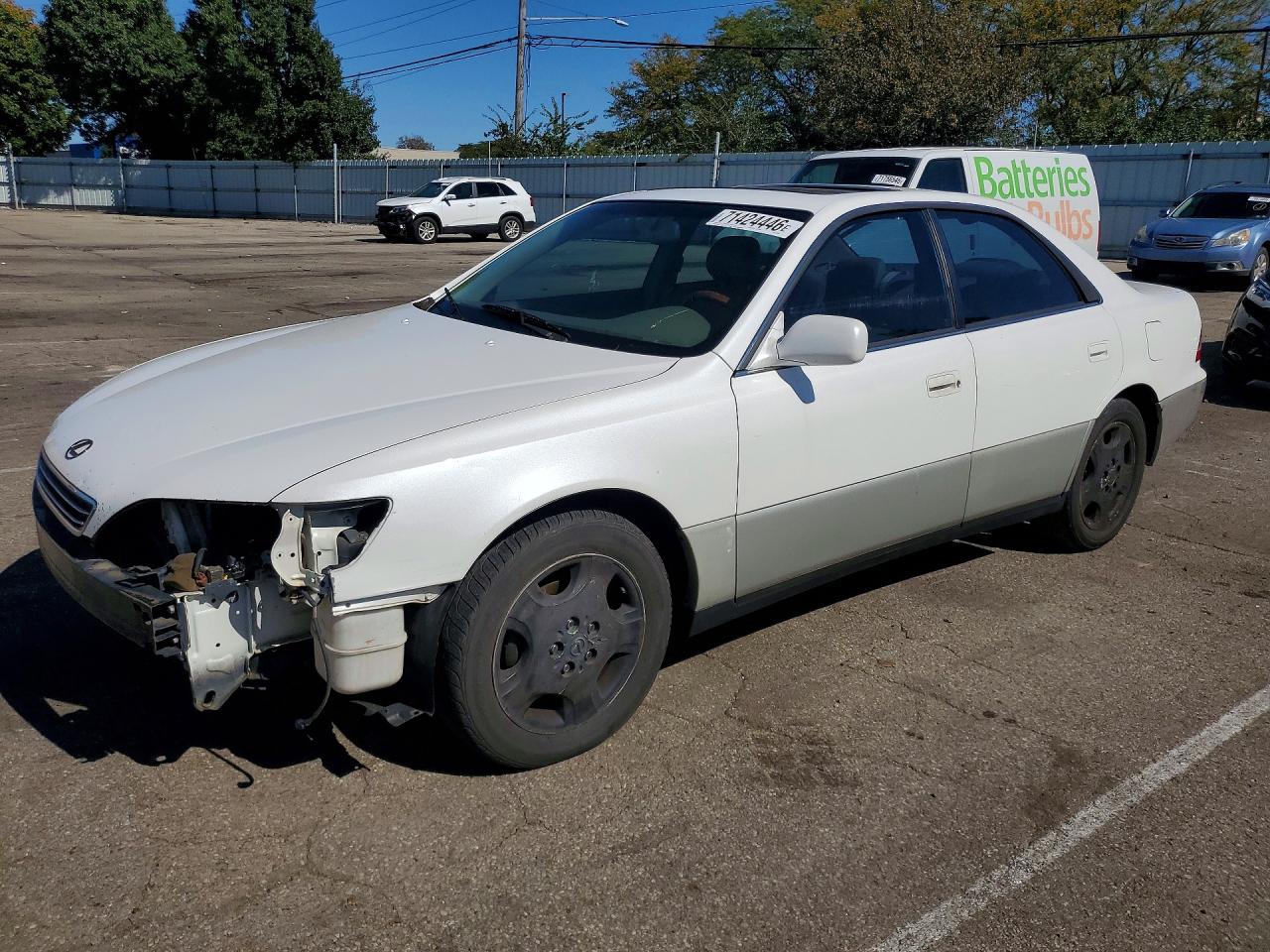 2000 LEXUS ES 300 | JT8BF28G7Y5102509 | UPCARS
