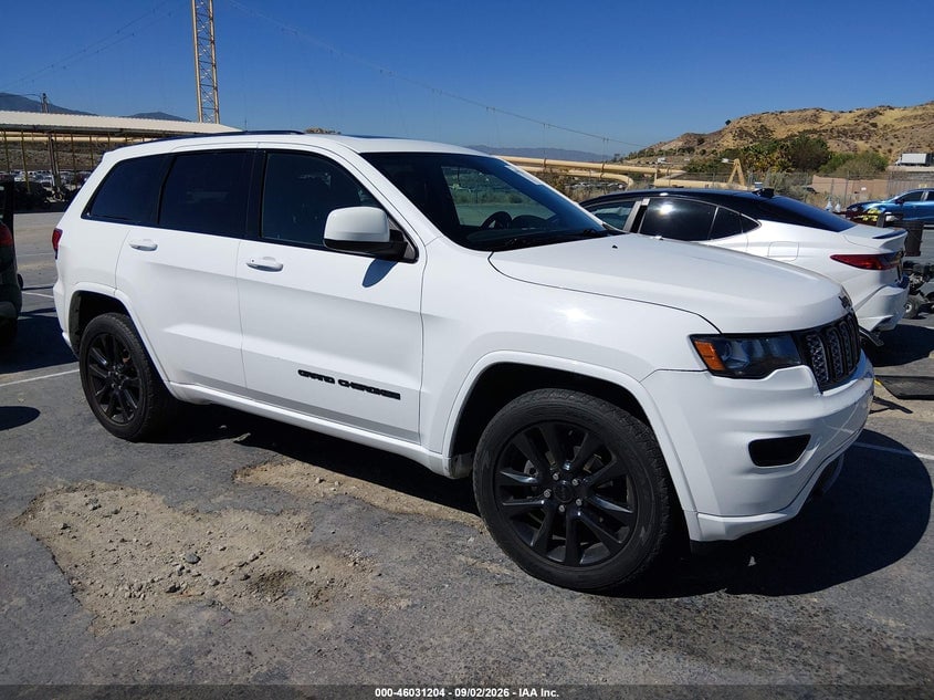 2017 JEEP GRAND CHEROKEE ALTITUDE | 1C4RJEAG2HC708340 | UPCARS