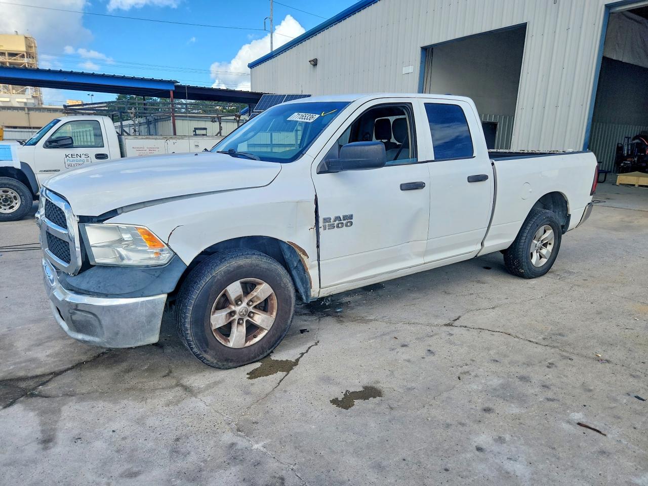 2017 RAM 1500 ST | 1C6RR6FG4HS569946 | UPCARS