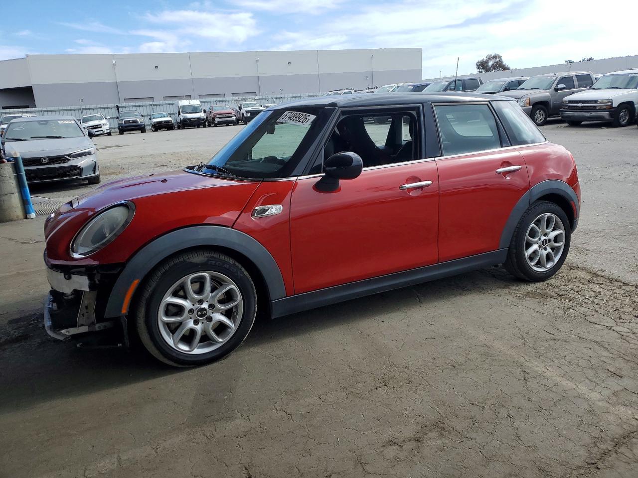 2015 MINI COOPER S | WMWXU3C57F2B58585 | UPCARS