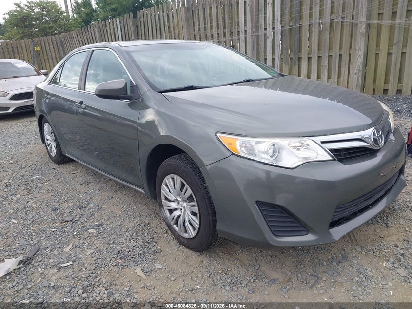 2014 TOYOTA CAMRY LE | 4T4BF1FK2ER437411 | UPCARS