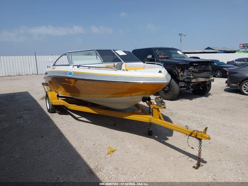 1989 FOUR WINNS HORIZON | 4WNMB188C989 | UPCARS