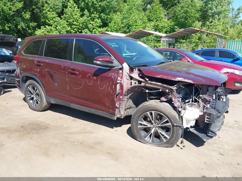 2019 TOYOTA HIGHLANDER LE | 5TDZARFH9KS053169 | UPCARS