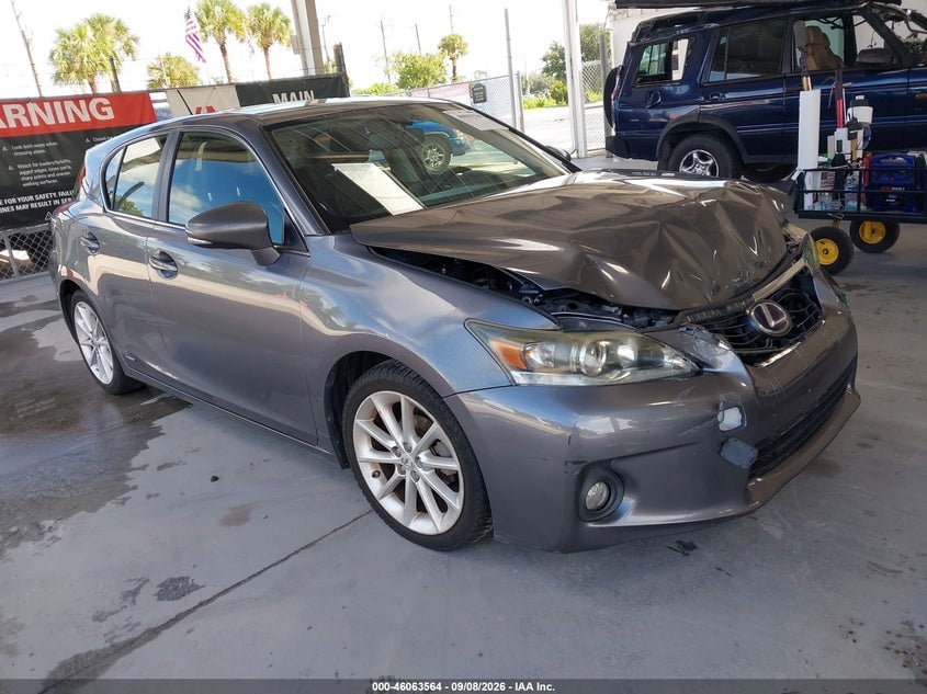 2013 LEXUS CT 200H | JTHKD5BH0D2135470 | UPCARS