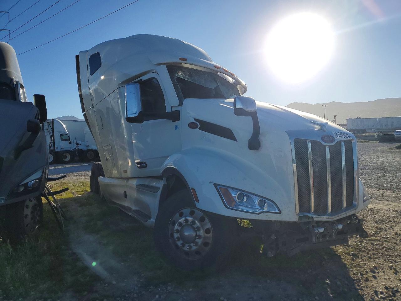 2025 PETERBILT 579 SEMI TRUCK | 1XPBDP9X3SD721001 | UPCARS