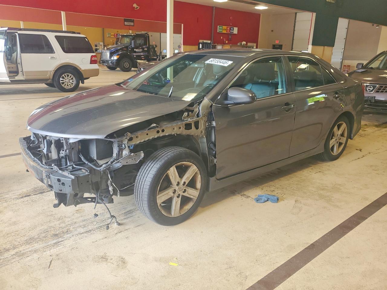 2014 TOYOTA CAMRY SE | 4T1BF1FK6EU431265 | UPCARS